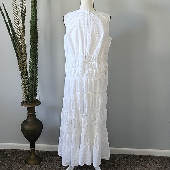 Roaman's Off White Eyelet and Knit Fully Lined Sleeveless Maxi Dress - Picture 2 of 15